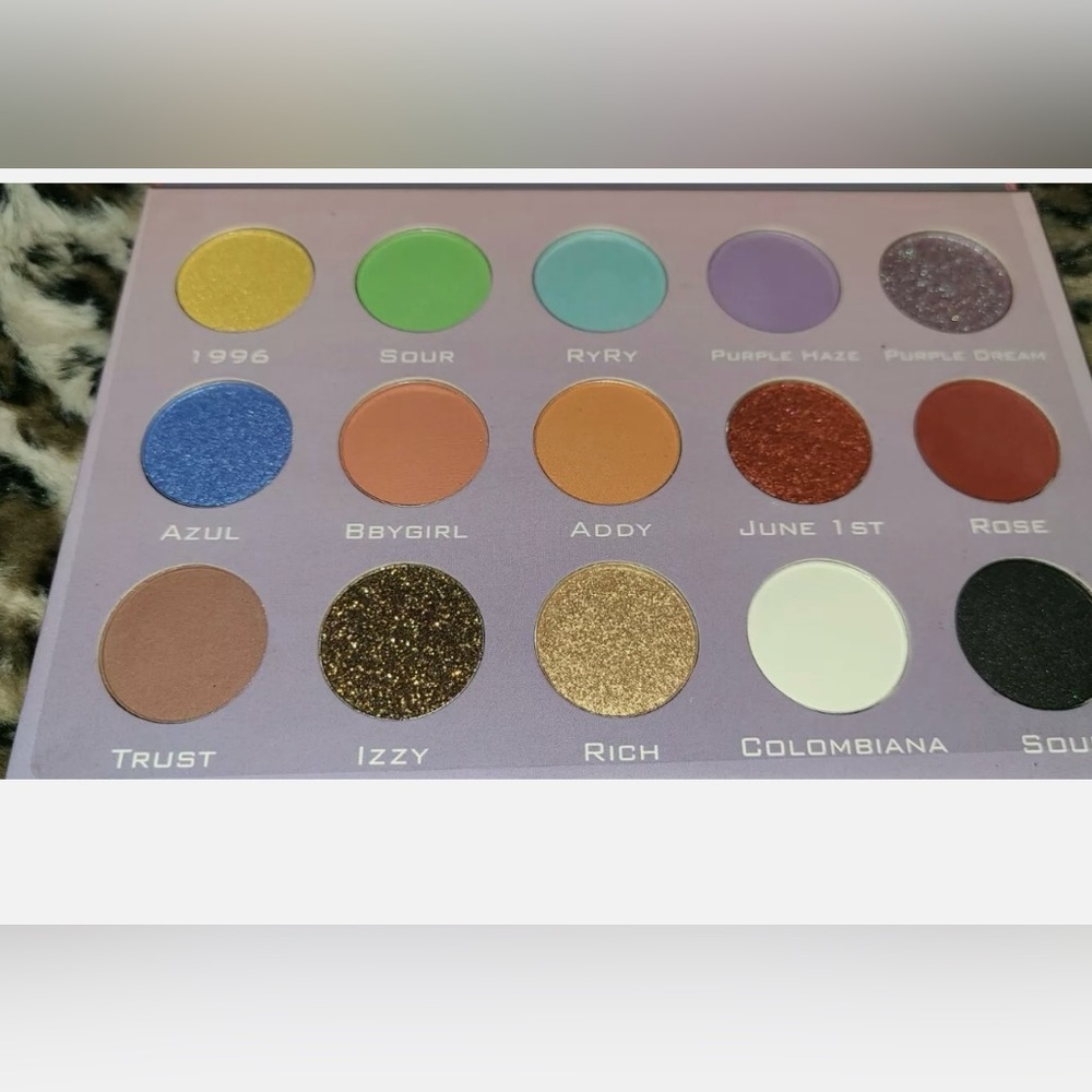 Illuminati glam, palette by Isabel Beddya